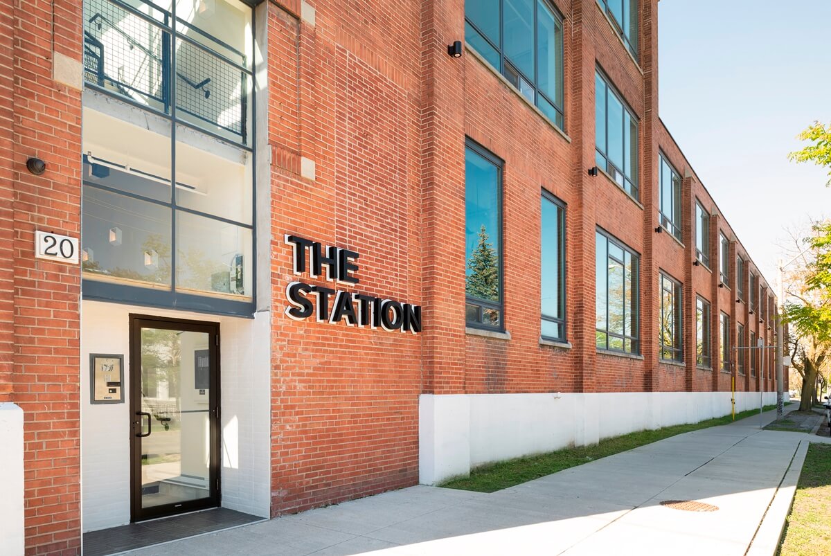 20 Leslie Street, Toronto The Pearl Group